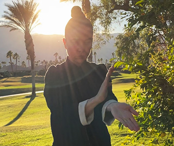 Kendra Mahon demonstrating Tok Sao at golden hour